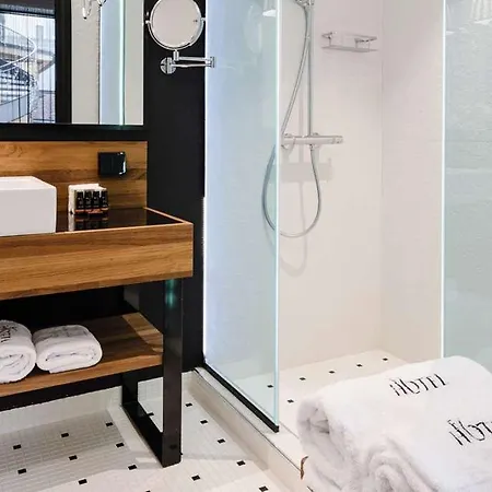 Hotel F6, Ascend Collection