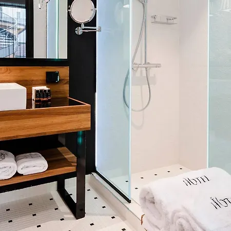 F6, An Ascend Collection Ελσίνκι