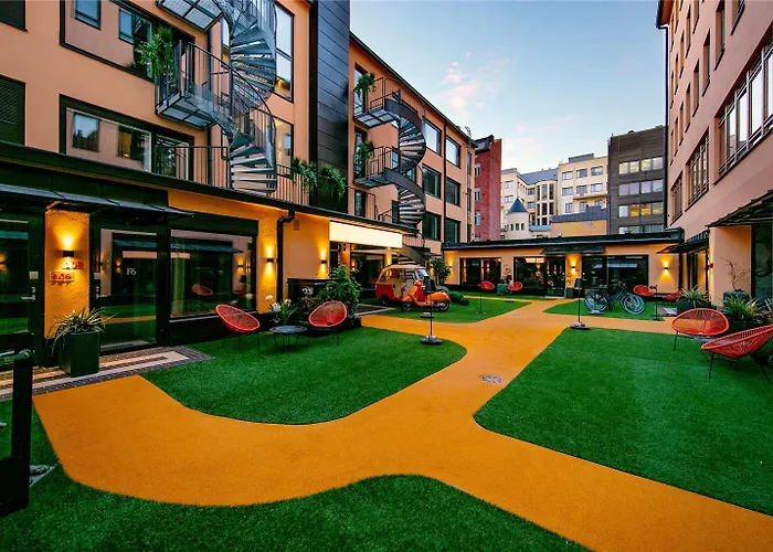 F6, An Ascend Collection Hotel